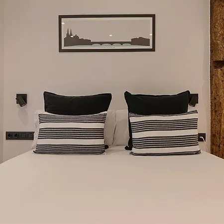 Moderno Y Lujoso En El Historico Casco Viejo Апартаменты *