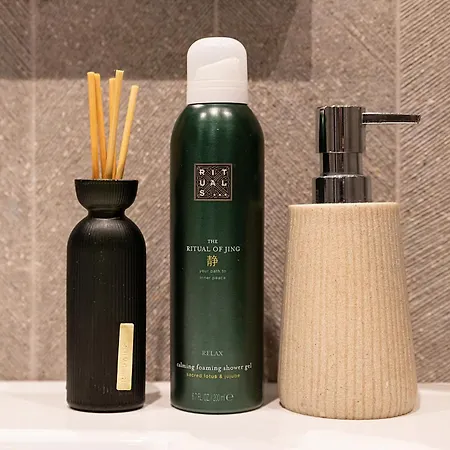 Moderno Y Lujoso En El Historico Casco Viejo