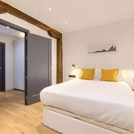 Moderno Y Lujoso En El Historico Casco Viejo Апартаменты *