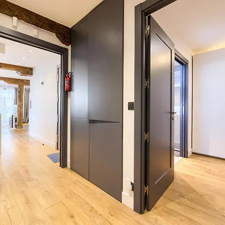 Apartman Moderno Y Lujoso En El Historico Casco Viejo Bilbao