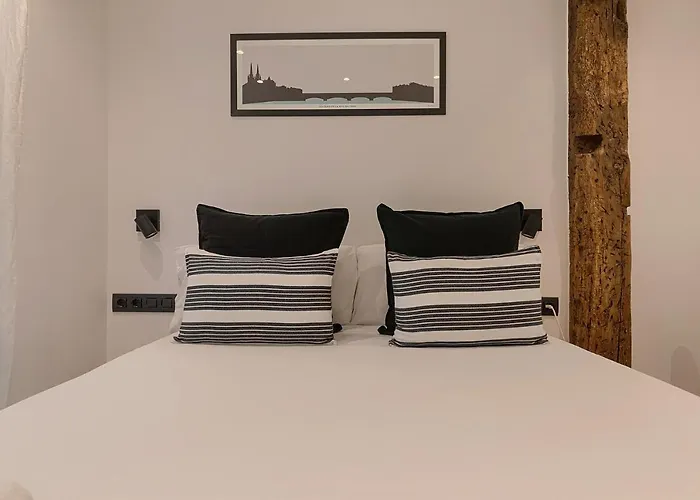 Moderno Y Lujoso En El Historico Casco Viejo Apartment *