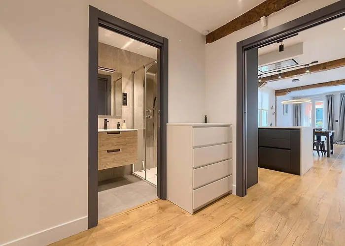 Apartment Moderno Y Lujoso En El Historico Casco Viejo *